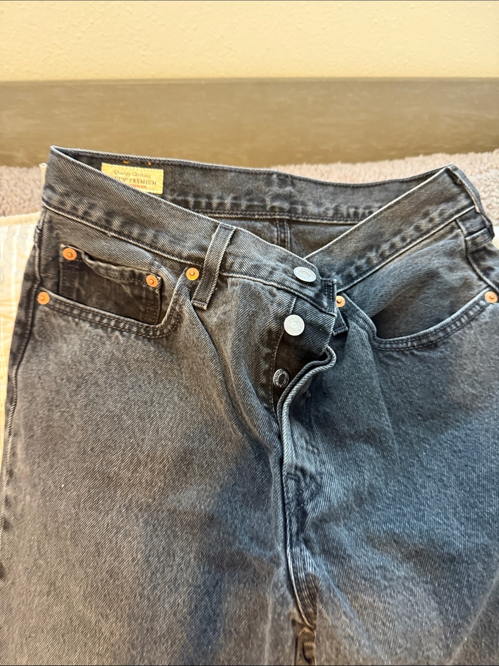 501s 90s Style Black Washed Levi’s. Size 27x27. Button fly. Never worn.